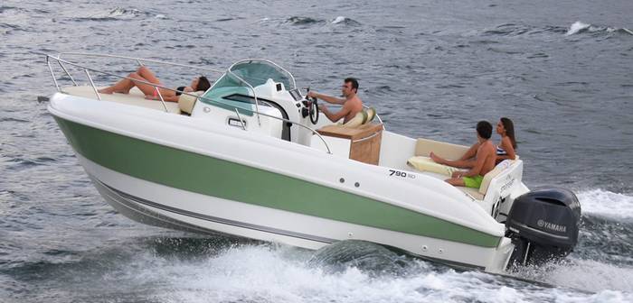 STARFISHER ST790 SUN DECK 快艇