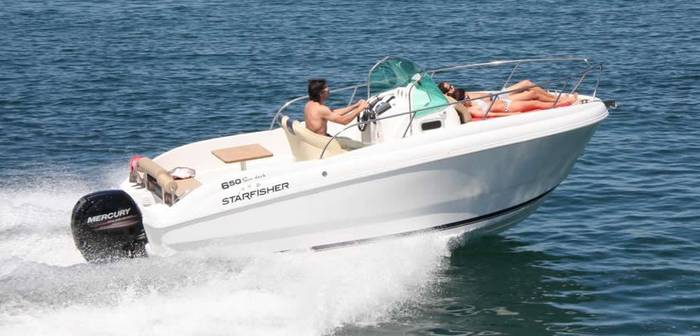STARFISHER ST650 SUNDECK 快艇