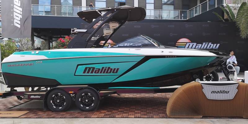 Malibu马里布 23LSV滑水艇