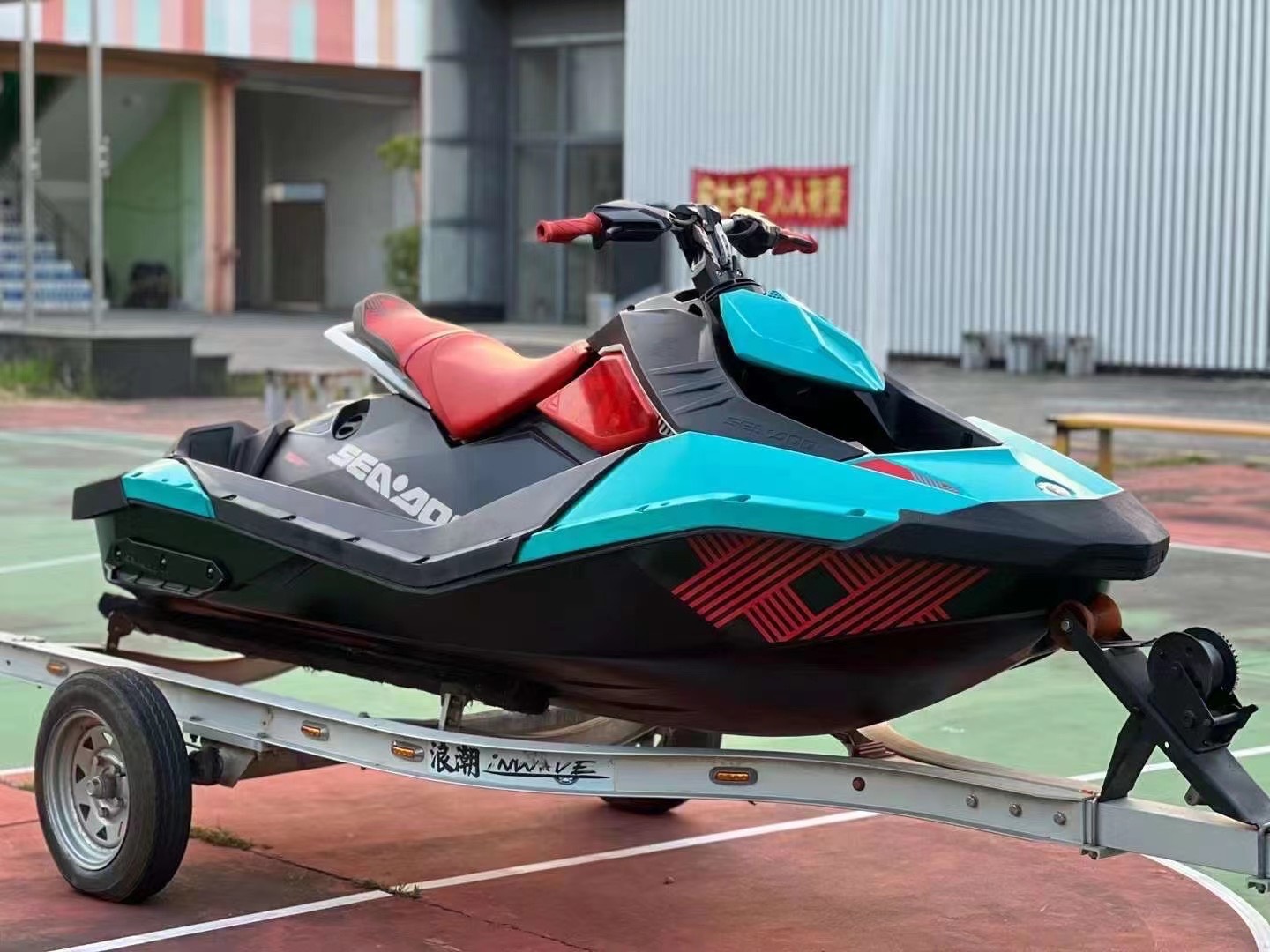 18年庞巴迪火花90翘头版