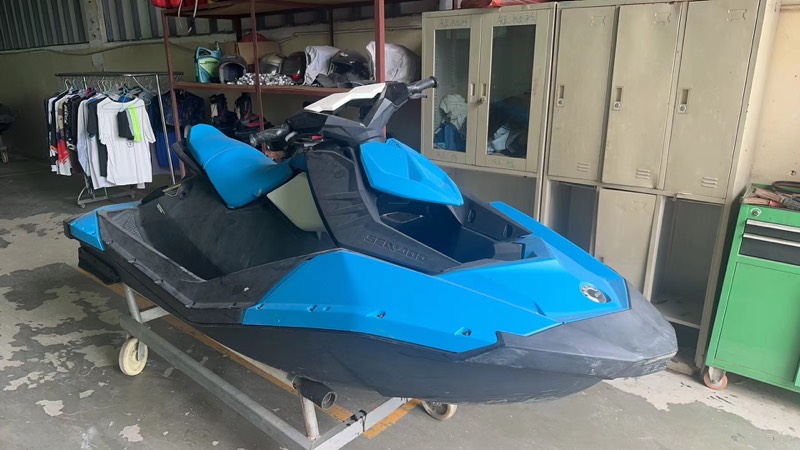 二手16seadoo 火花spark摩托艇淡水99小时无拆修无碰撞